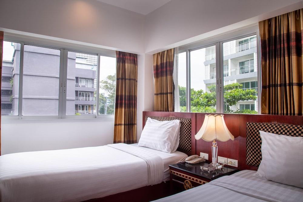 Jomtien Hisotel Exterior foto