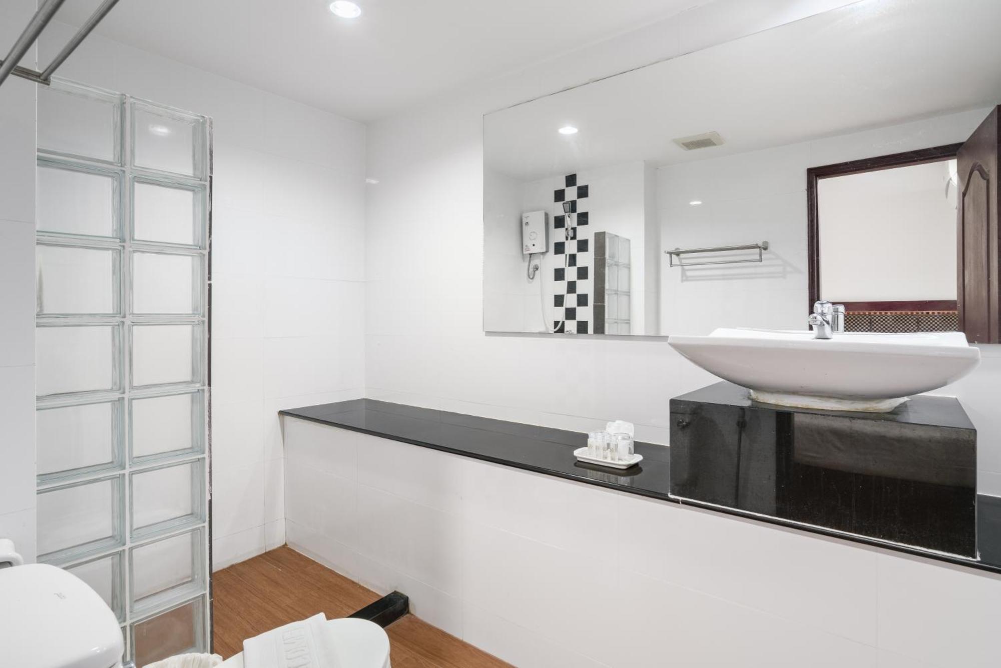 Jomtien Hisotel Zimmer foto